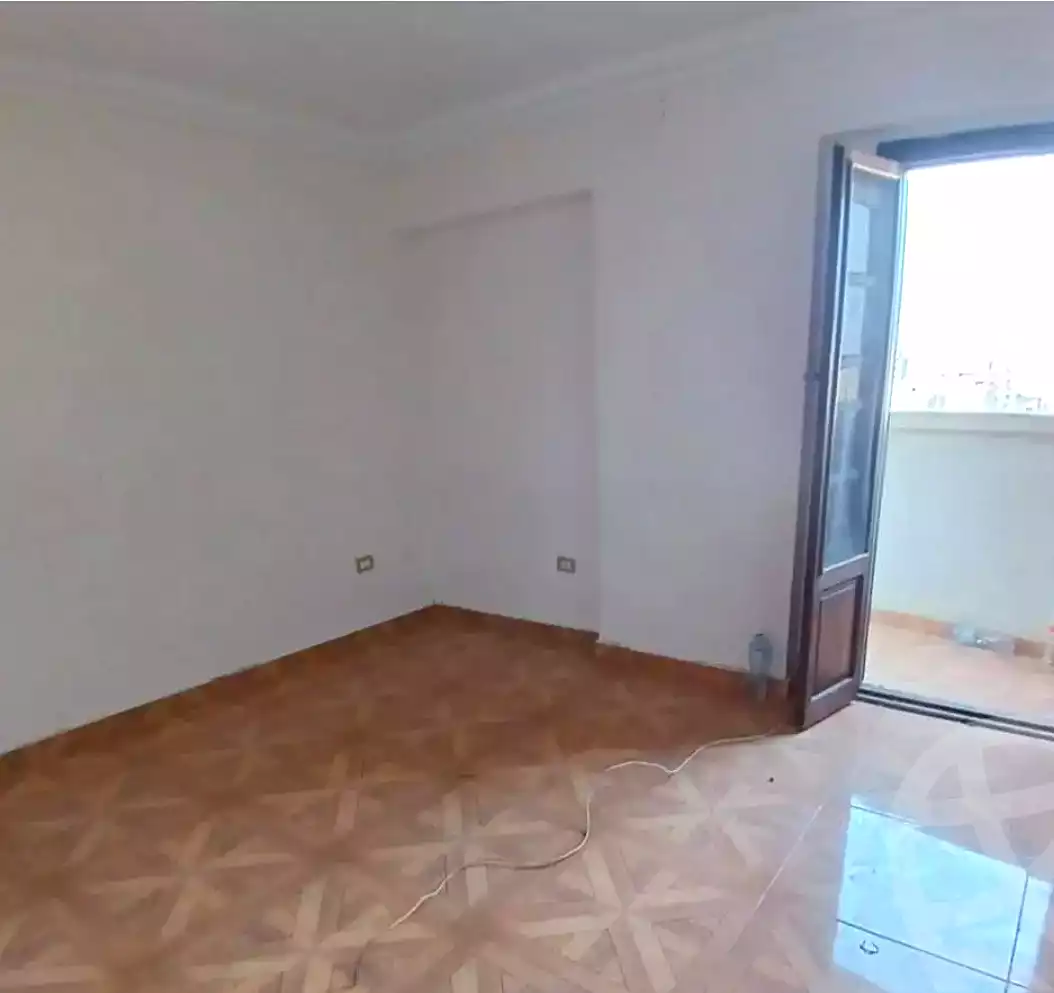 https://aqarmap.com.eg/en/listing/6762151-for-sale-alexandria-el-asafra-seyam-st