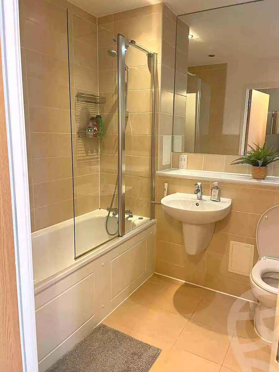 https://aqarmap.com.eg/en/listing/6762955-for-rent-cairo-new-cairo-compounds-el-mostashareen-compound