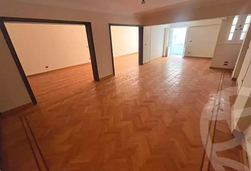 https://aqarmap.com.eg/ar/listing/6763005-for-rent-alexandria-ganaklis