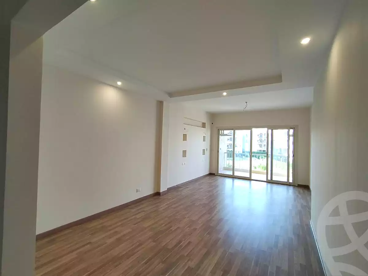 https://aqarmap.com.eg/ar/listing/6763507-for-sale-cairo-el-sheikh-zayed-city-compounds-dh-drys