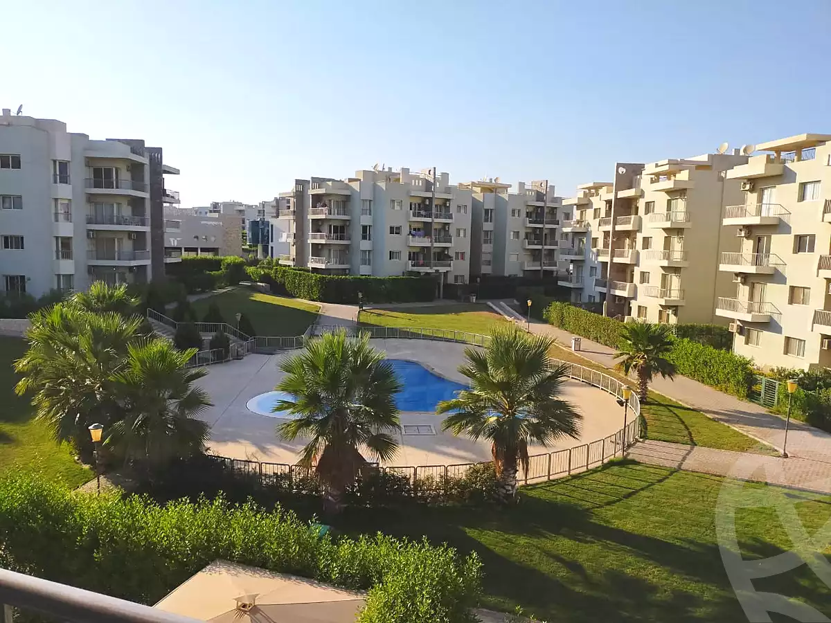 https://aqarmap.com.eg/ar/listing/6763507-for-sale-cairo-el-sheikh-zayed-city-compounds-dh-drys