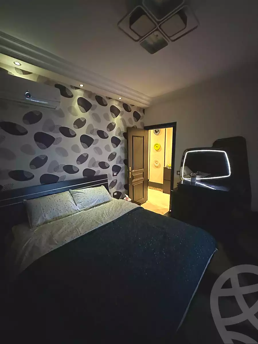 https://aqarmap.com.eg/ar/listing/6763602-for-rent-cairo-6th-of-october-el-ahyaa-neighborhood-2nd