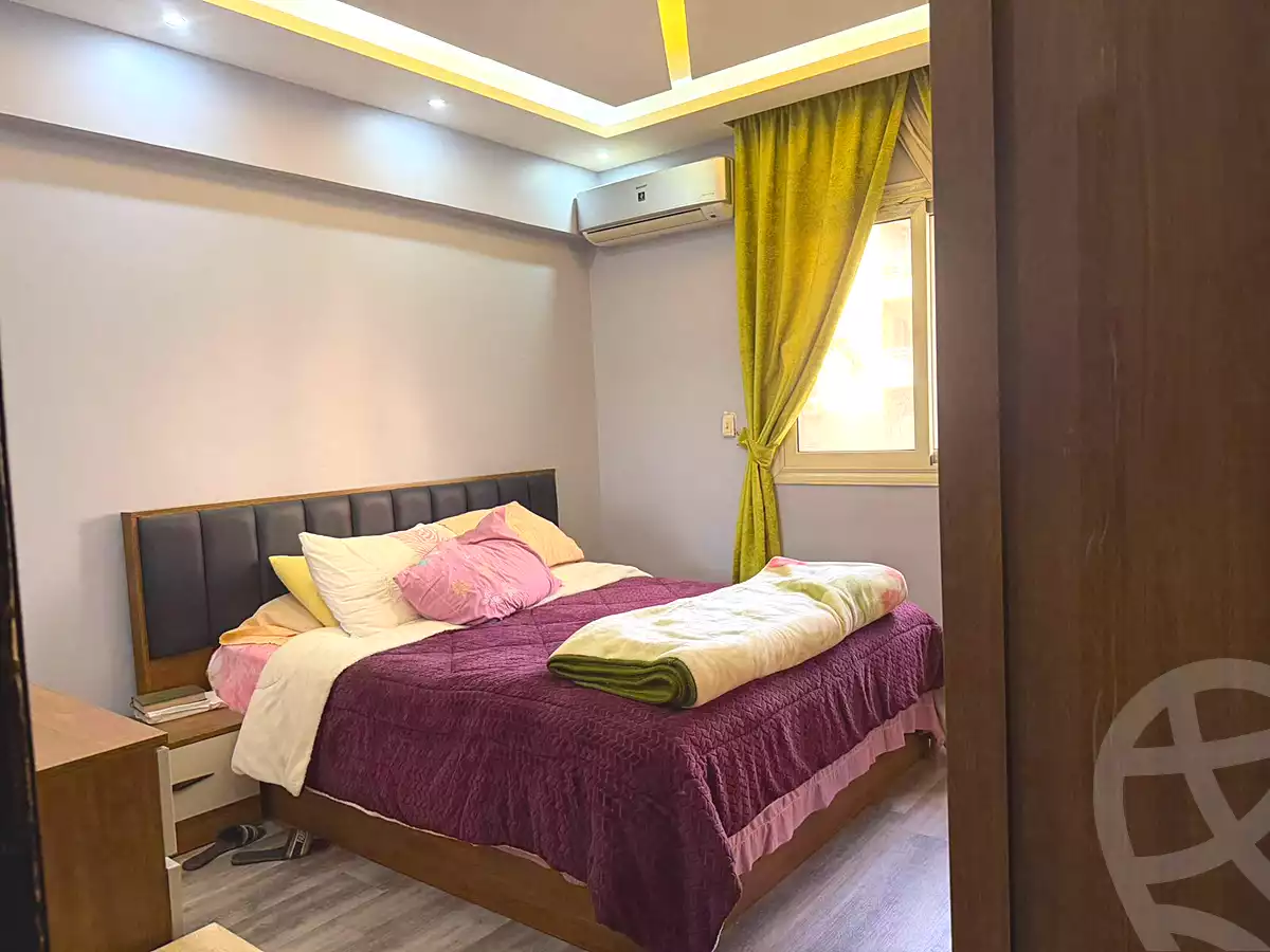 https://aqarmap.com.eg/en/listing/6763894-for-sale-cairo-el-sheikh-zayed-city-compounds-jn-1