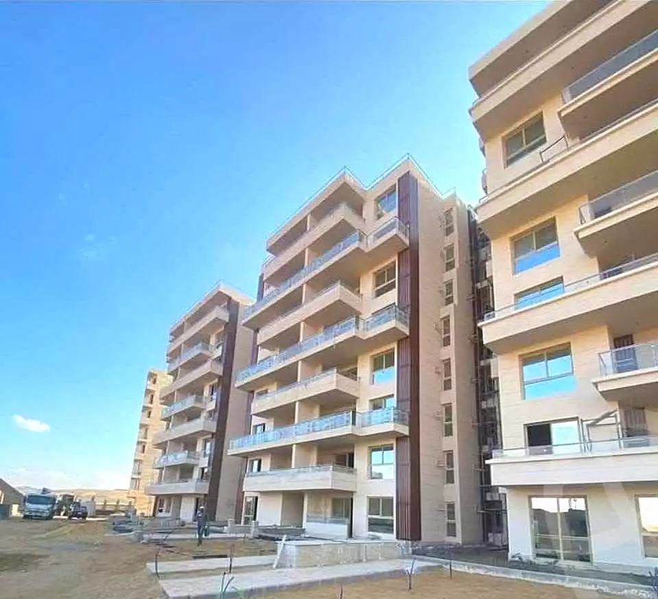 https://aqarmap.com.eg/ar/listing/6764284-for-sale-cairo-new-administrative-capital-r8-de-joya-4-compound-taj-misr