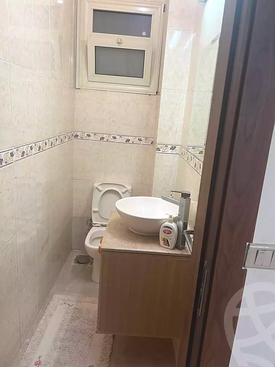 https://aqarmap.com.eg/ar/listing/6764541-for-sale-cairo-new-cairo-el-ahyaa-first-neighborhood-street-1