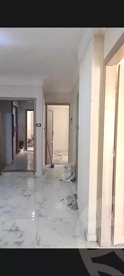 https://aqarmap.com.eg/en/listing/6764571-for-sale-alexandria-new-miami-street-10