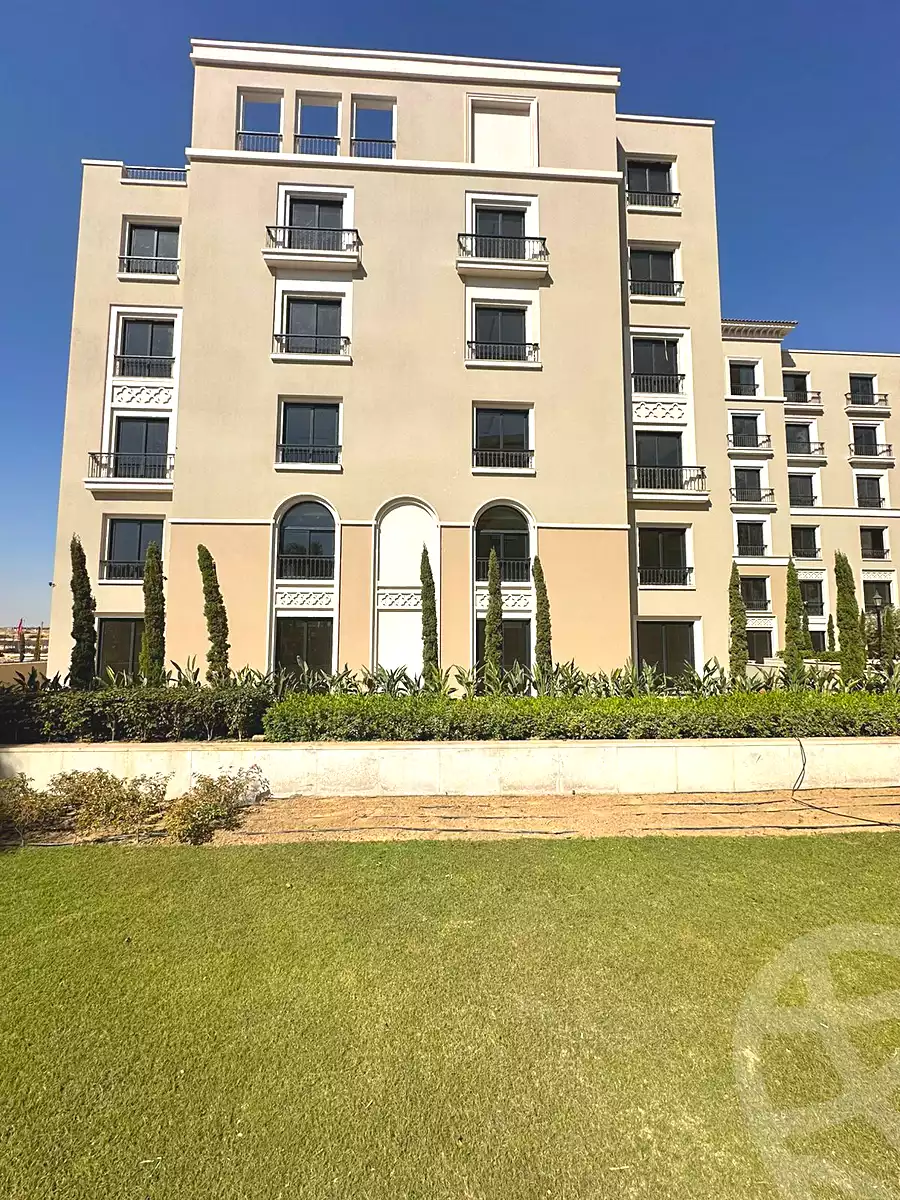 https://aqarmap.com.eg/ar/listing/6764620-for-sale-cairo-el-sheikh-zayed-city-compounds-kmbwnd-fyldj-wyst-dr-llttwyr