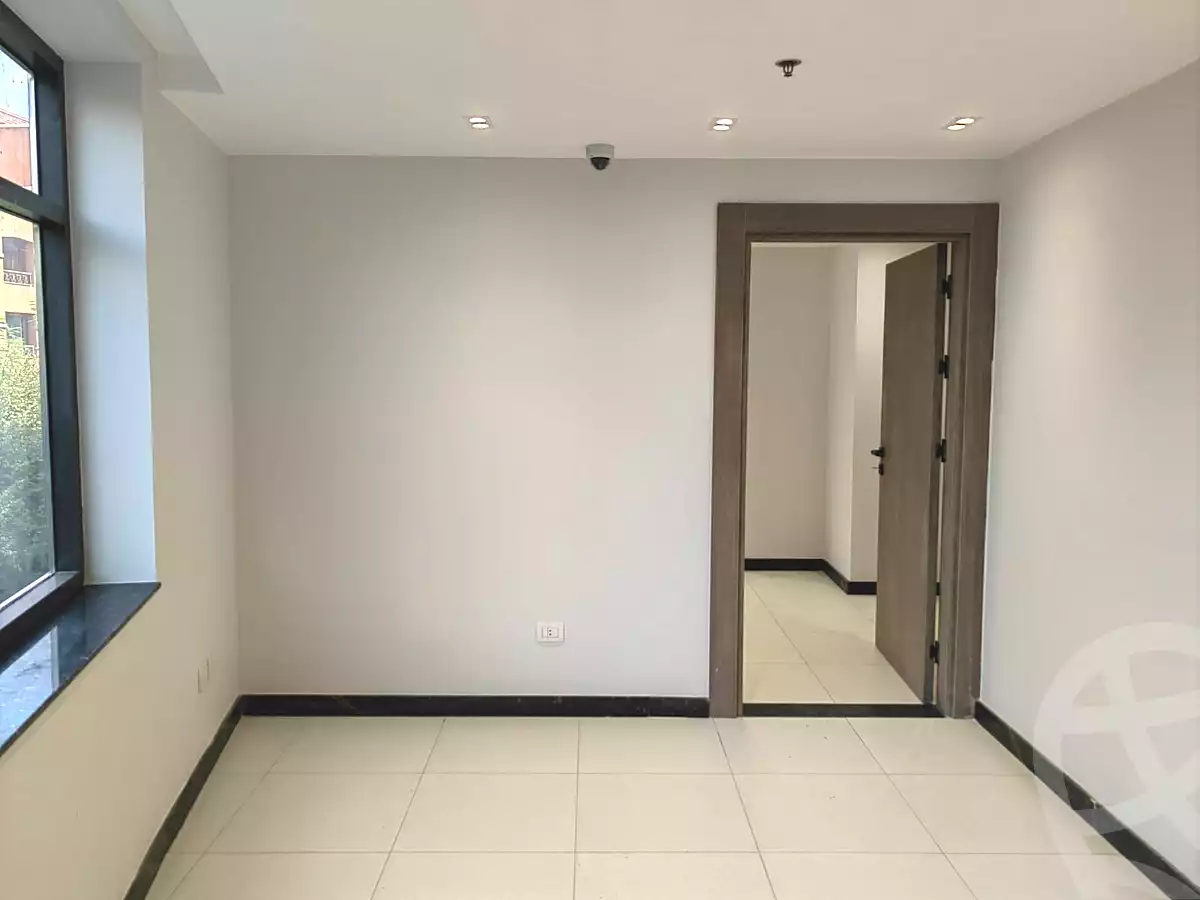 https://aqarmap.com.eg/ar/listing/6764663-for-rent-cairo-el-sheikh-zayed-city-compounds-central-avenue-mall-mabany-edris