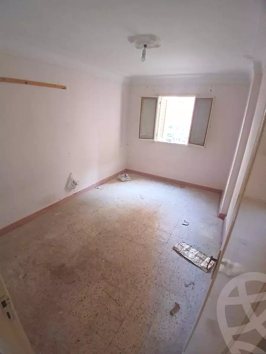 https://aqarmap.com.eg/en/listing/6764793-for-sale-alexandria-lsywf-lsywf-bhry-ahmed-al-khadem-st