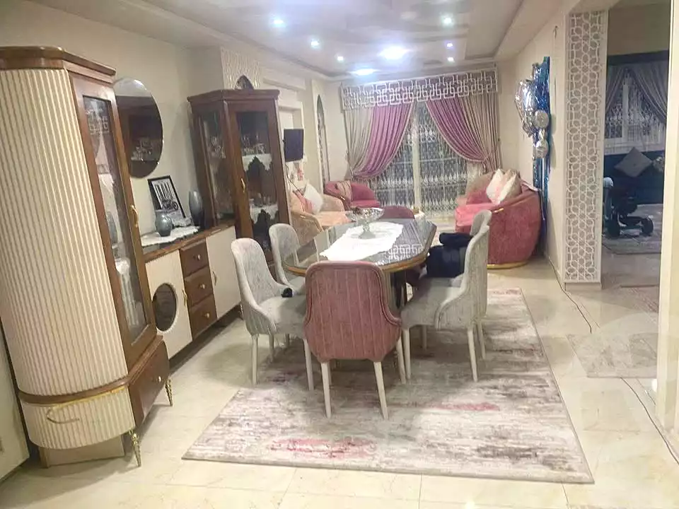 https://aqarmap.com.eg/ar/listing/6764855-for-sale-alexandria-l-jmy-lbytsh-bianchiii-el-arbaeen-st