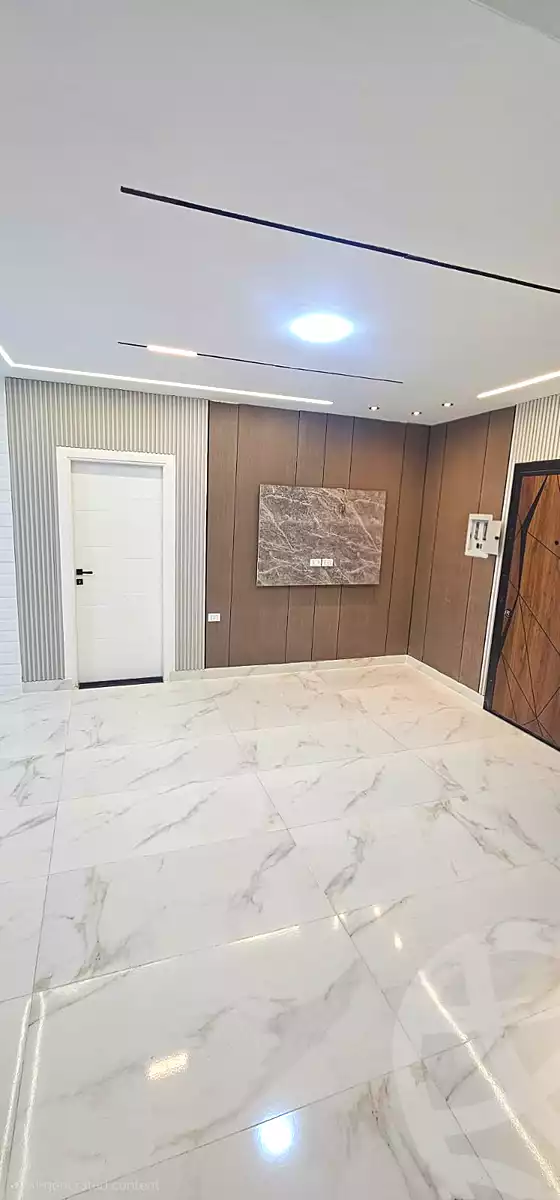 https://aqarmap.com.eg/ar/listing/6765126-for-sale-cairo-6th-of-october-el-ahyaa-neighborhood-1st-el-kawthar-st