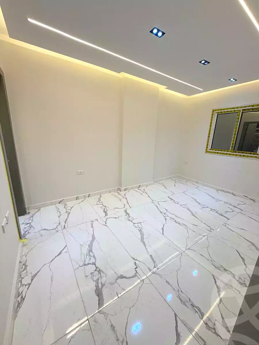 https://aqarmap.com.eg/ar/listing/6765167-for-sale-cairo-6th-of-october-el-ahyaa-neighborhood-4th-neighbourhood-1