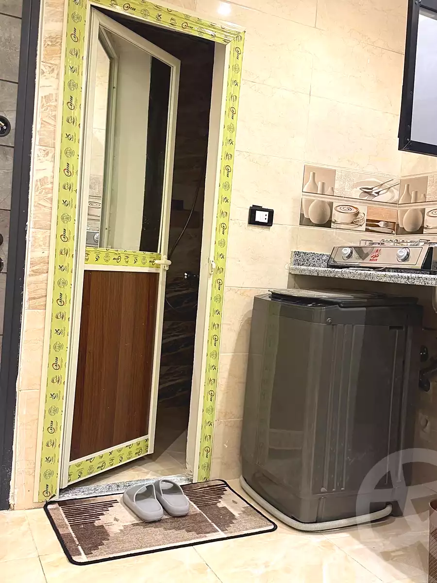 https://aqarmap.com.eg/ar/listing/6765276-for-rent-cairo-6th-of-october-el-ahyaa-neighborhood-2nd-divided-from-al-kafrawei-st