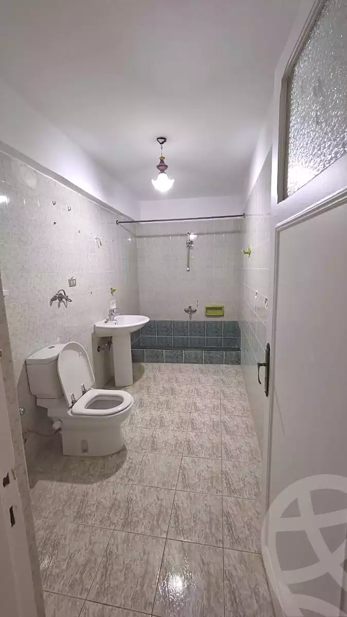 https://aqarmap.com.eg/en/listing/6765781-for-sale-alexandria-el-asafra-l-sfr-bhry