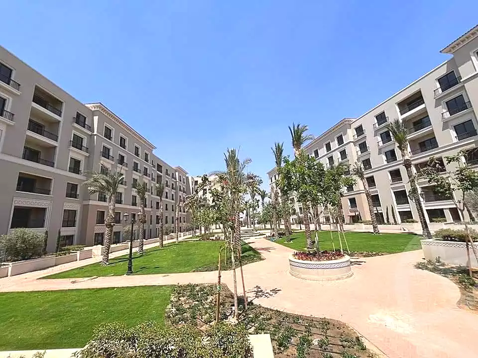 https://aqarmap.com.eg/en/listing/6766213-for-sale-cairo-el-sheikh-zayed-city-compounds-kmbwnd-fyldj-wyst-dr-llttwyr
