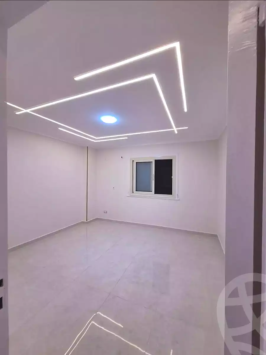 https://aqarmap.com.eg/ar/listing/6766983-for-sale-alexandria-el-asafra-shr-45
