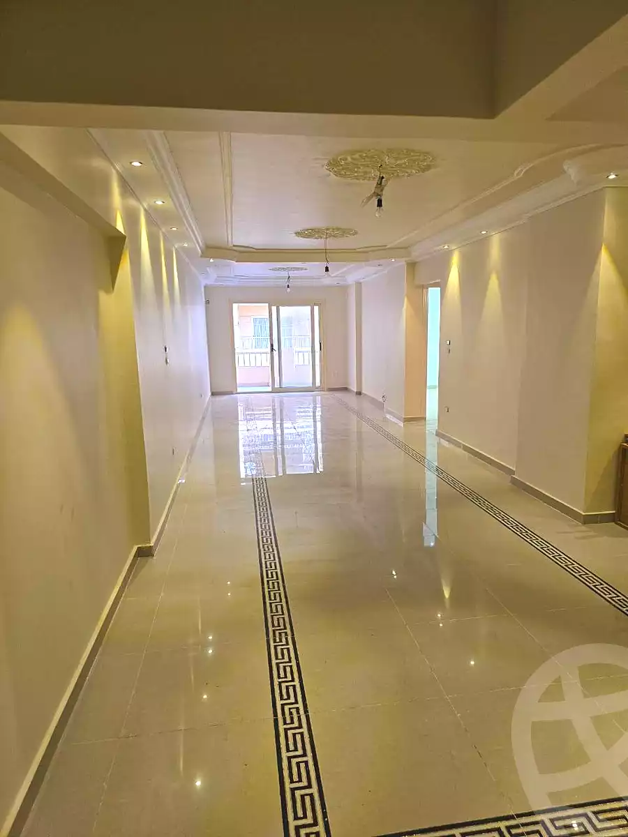 https://aqarmap.com.eg/en/listing/6767135-for-rent-alexandria-el-montazah-compounds-in-el-montazah-green-view