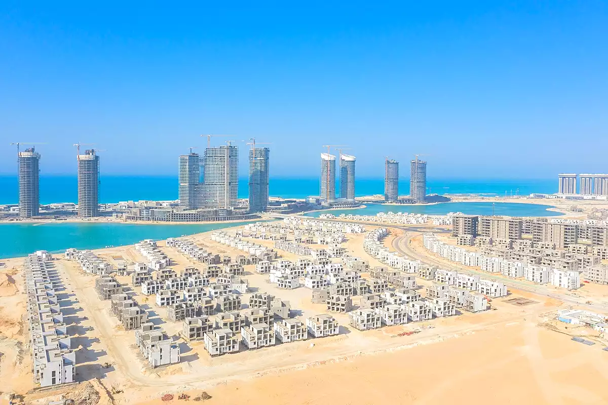 https://aqarmap.com.eg/ar/listing/6767324-for-sale-north-coast-new-alamein-mntj-t-l-lmyn-ljdyd-kmbwnd-mzryn