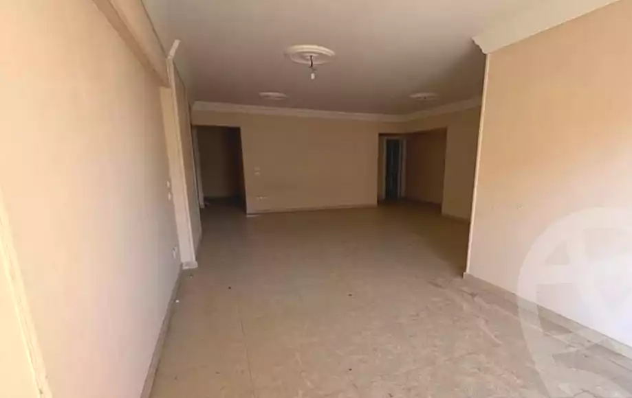 https://aqarmap.com.eg/ar/listing/6767553-for-sale-alexandria-bolekly-wnjdt