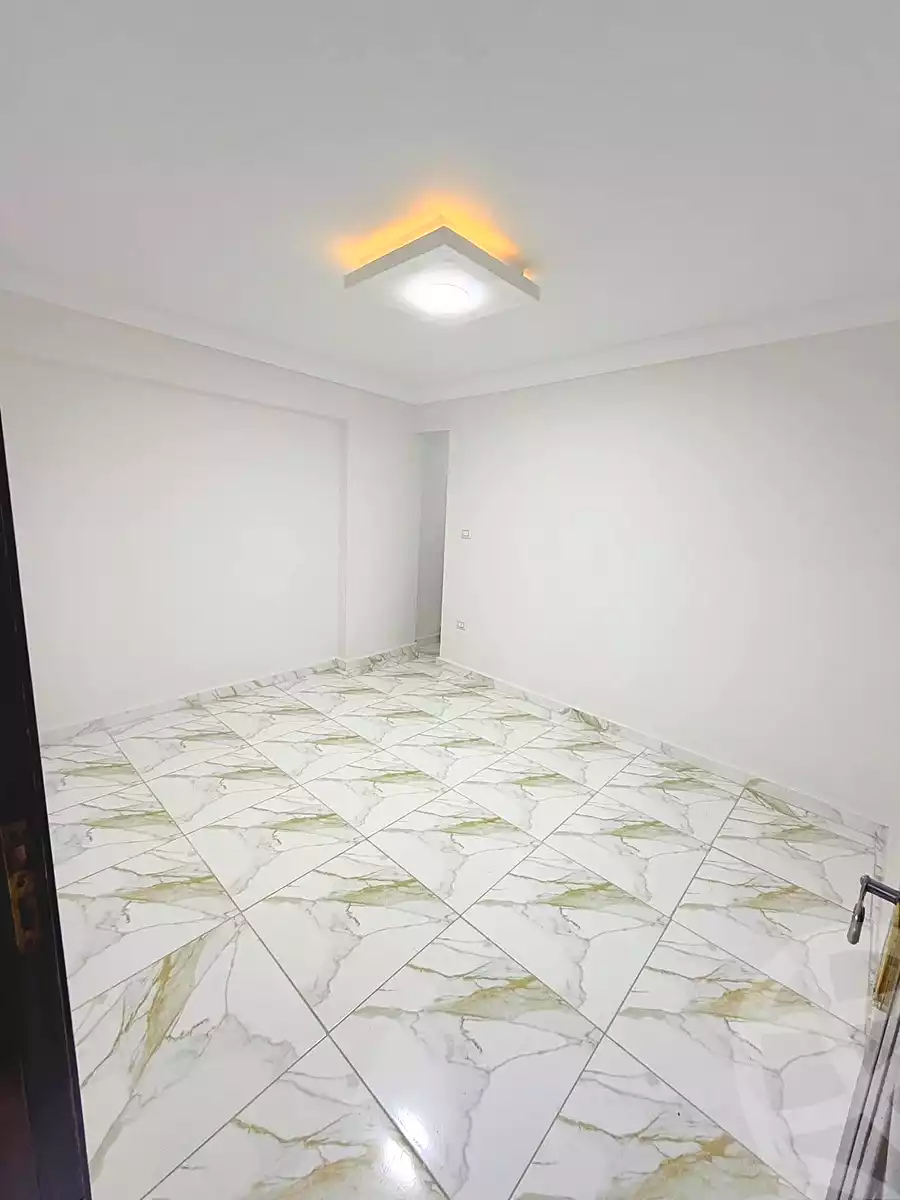 https://aqarmap.com.eg/ar/listing/6767937-for-sale-alexandria-lsywf-el-falki