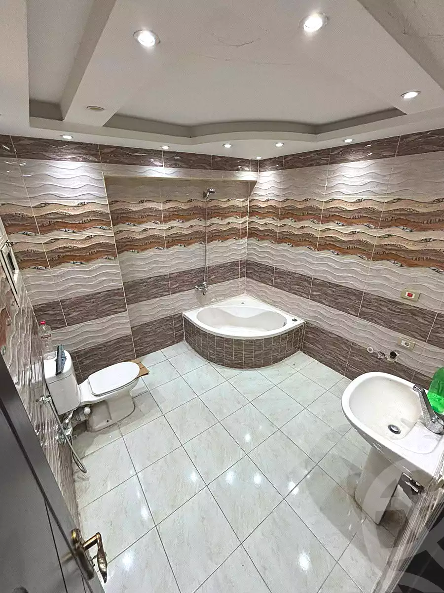https://aqarmap.com.eg/en/listing/6767941-for-rent-cairo-nozha-2-gesr-el-suez-st