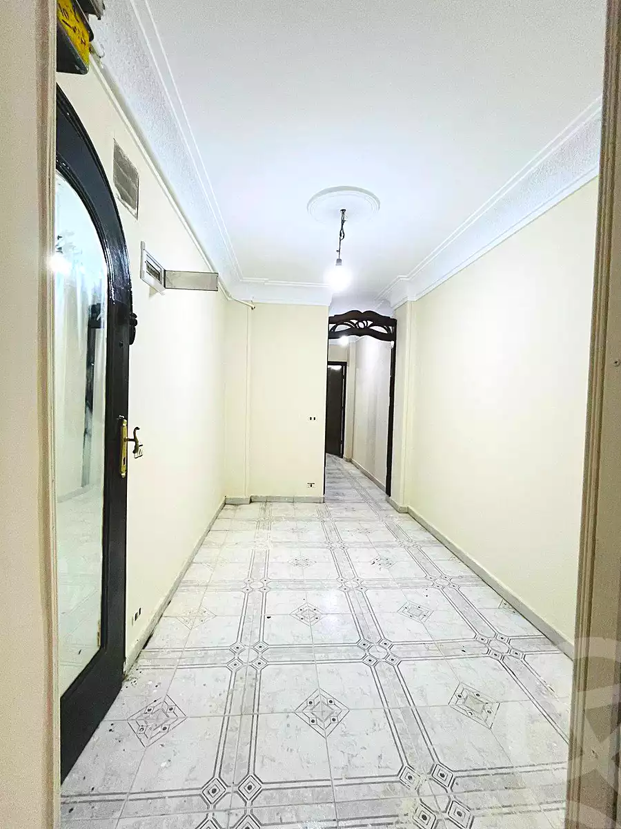 https://aqarmap.com.eg/en/listing/6768051-for-sale-alexandria-lsywf-el-falki