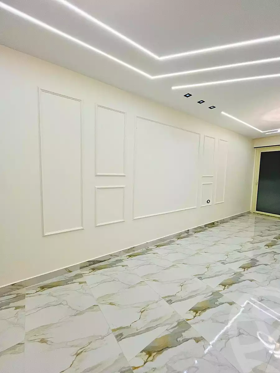 https://aqarmap.com.eg/en/listing/6768084-for-sale-alexandria-lsywf-el-falki