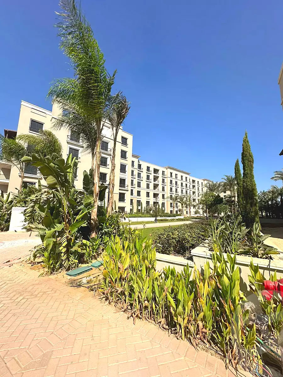 https://aqarmap.com.eg/ar/listing/6768968-for-rent-cairo-el-sheikh-zayed-city-compounds-kmbwnd-fyldj-wyst-dr-llttwyr