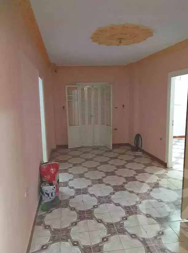 https://aqarmap.com.eg/ar/listing/6769220-for-sale-alexandria-alhadara-new-el-hadra-mohammed-abd-el-aleem-st