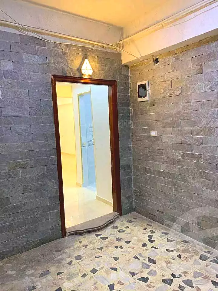 https://aqarmap.com.eg/ar/listing/6769827-for-rent-alexandria-l-jmy-el-hanouvel