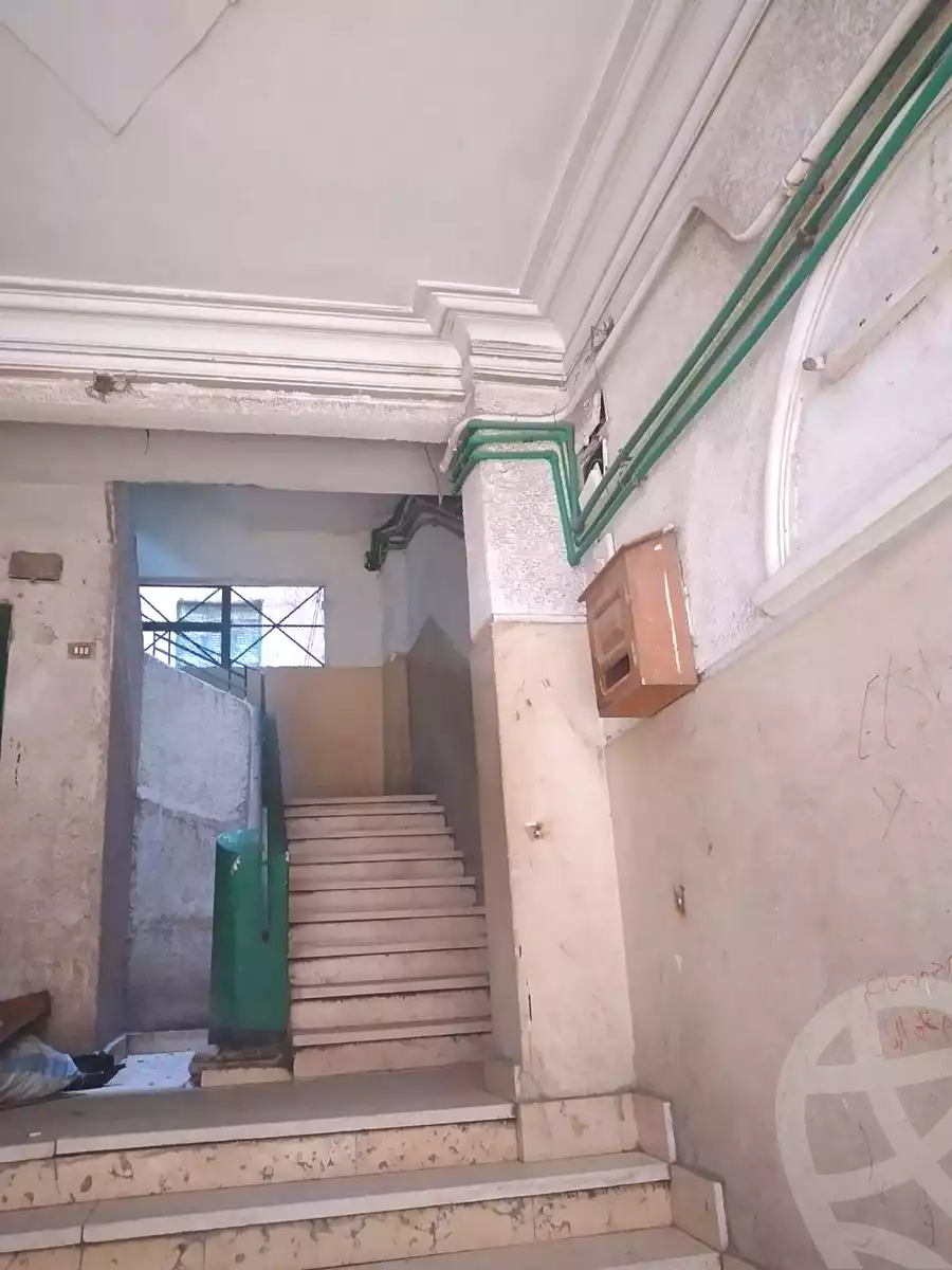 https://aqarmap.com.eg/ar/listing/6769896-for-sale-cairo-ain-shams-ain-shams-el-sharkia