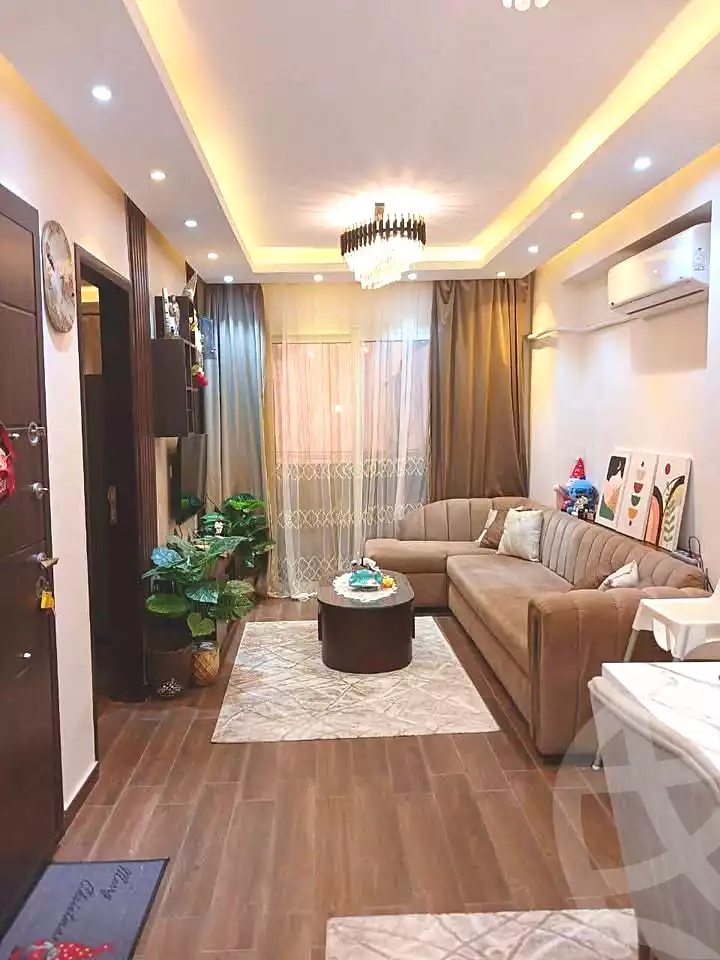 https://aqarmap.com.eg/ar/listing/6769955-for-sale-cairo-ain-shams-ahmed-esmat-st