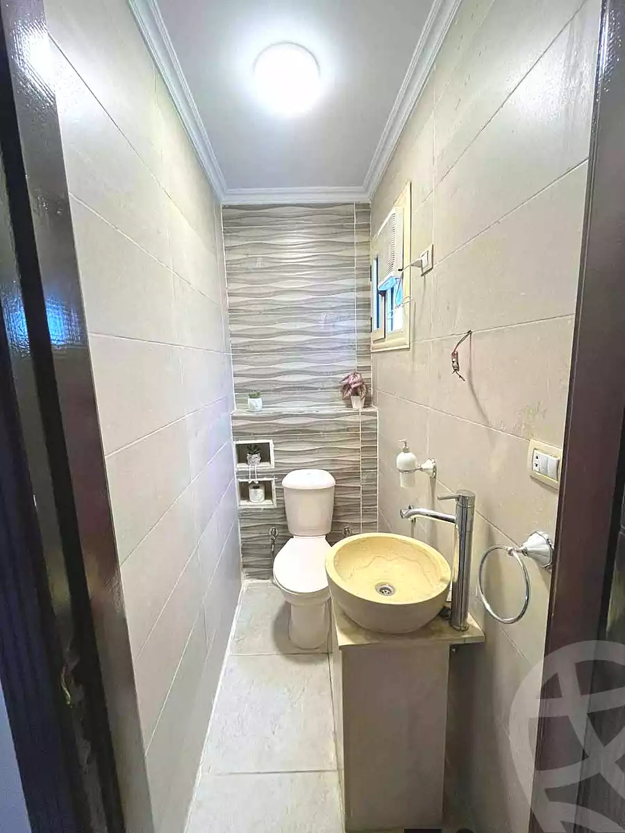 https://aqarmap.com.eg/en/listing/6770026-for-sale-cairo-helwan-sherif-st