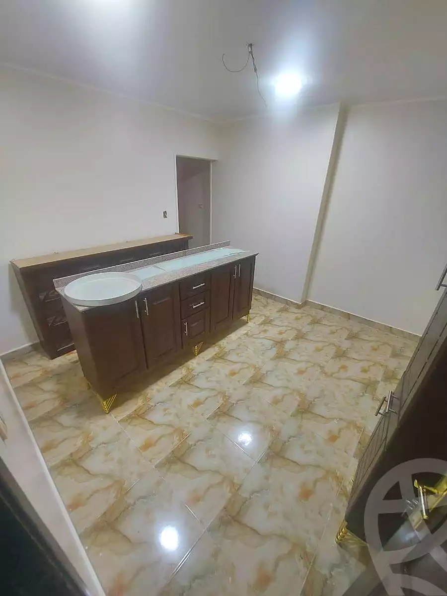 https://aqarmap.com.eg/ar/listing/6770089-for-sale-cairo-helwan-helwan-el-sharkeya-ismael-kamel-st