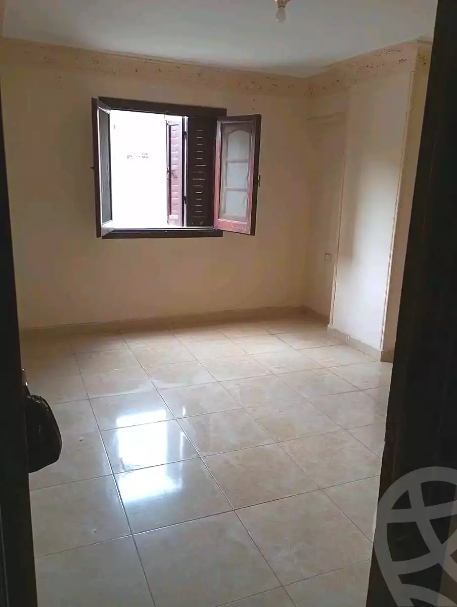 https://aqarmap.com.eg/ar/listing/6770281-for-rent-alexandria-l-jmy-bw-ywsf