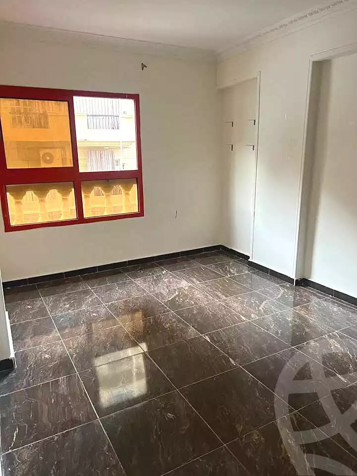 https://aqarmap.com.eg/ar/listing/6770499-for-sale-alexandria-lsywf-lsywf-bhry-abd-al-hadi-al-gazar-zayna-st