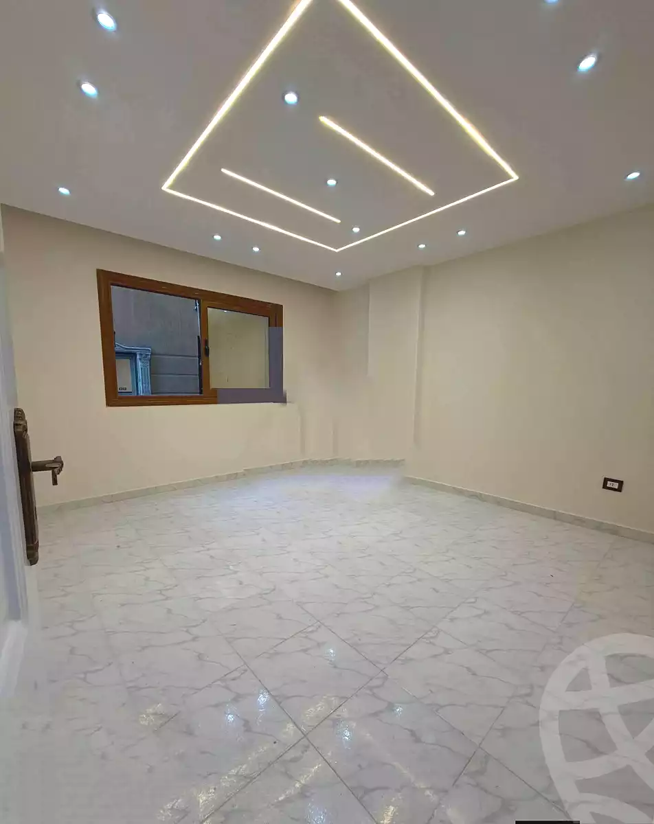 https://aqarmap.com.eg/ar/listing/6770541-for-sale-alexandria-l-jmy-lbytsh-al-samalehy-1-st