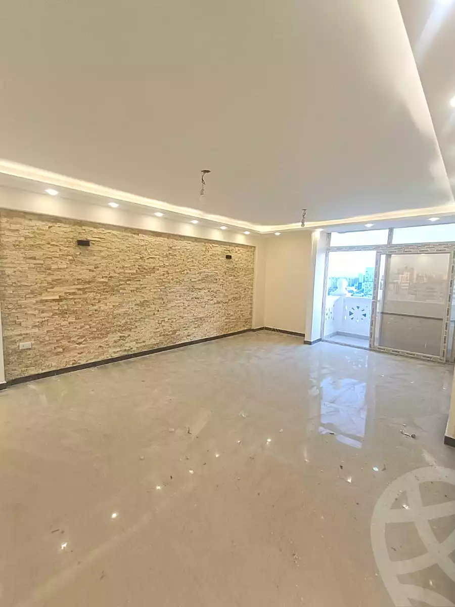 https://aqarmap.com.eg/ar/listing/6771254-for-sale-alexandria-sidi-gaber-dinshwau-st