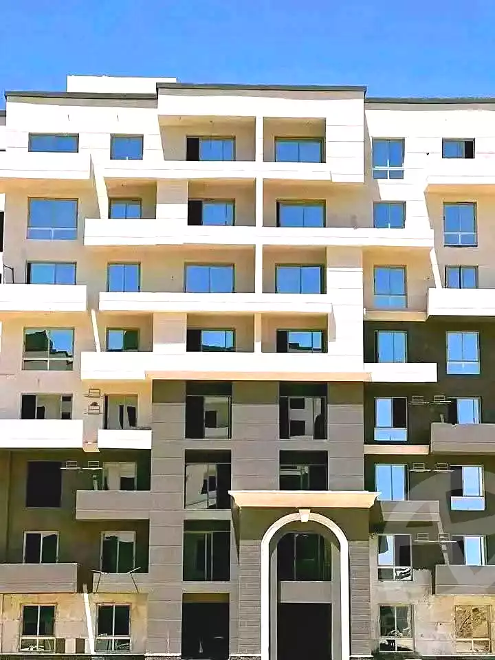 https://aqarmap.com.eg/en/listing/6771604-for-sale-cairo-new-administrative-capital-r8-de-joya-4-compound-taj-misr