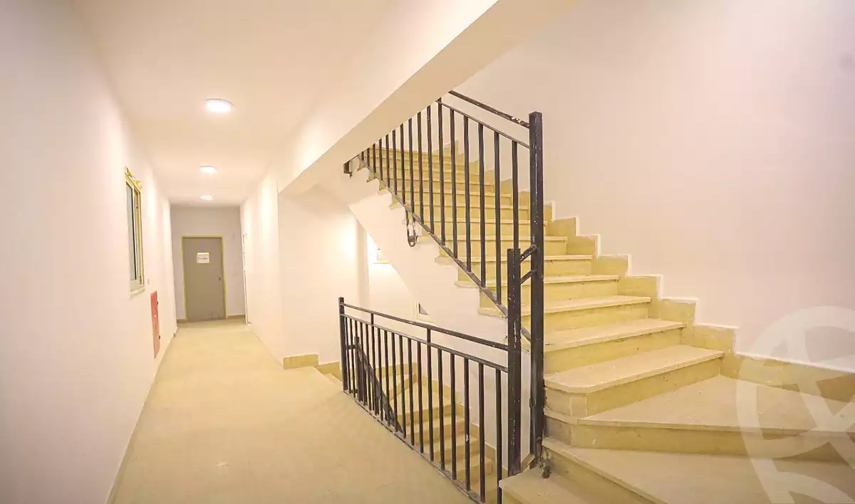 https://aqarmap.com.eg/en/listing/6771604-for-sale-cairo-new-administrative-capital-r8-de-joya-4-compound-taj-misr