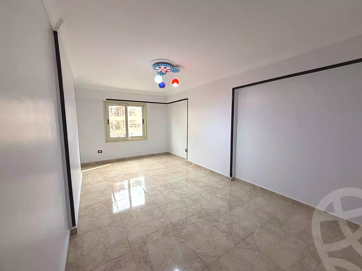 https://aqarmap.com.eg/ar/listing/6771899-for-sale-alexandria-el-mandara-shr-jml-bd-lnsr