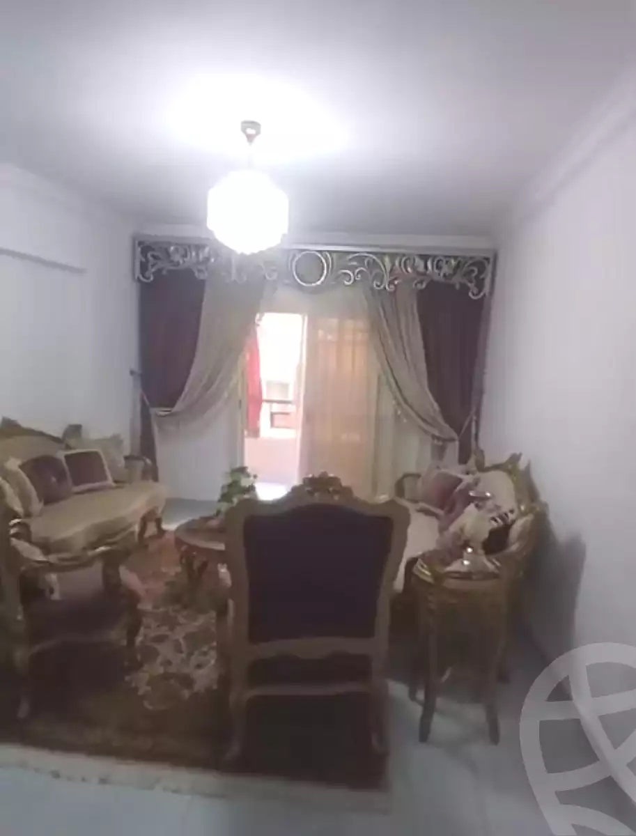 https://aqarmap.com.eg/ar/listing/6772031-for-sale-alexandria-l-jmy-lbytsh-khalil-ballw-st