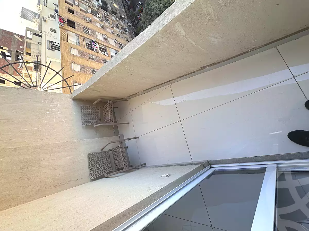 https://aqarmap.com.eg/en/listing/6171240-for-rent-cairo-manial-manial-st