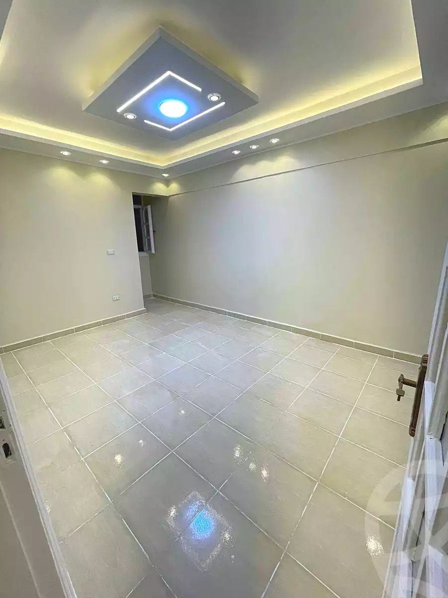 https://aqarmap.com.eg/ar/listing/6772574-for-sale-alexandria-sydy-bshr-sydy-bshr-bhry-gamal-abd-el-nasir-st