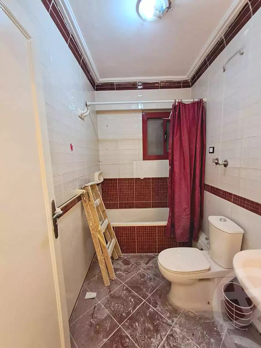https://aqarmap.com.eg/ar/listing/6772629-for-sale-alexandria-sydy-bshr-sydy-bshr-bhry-ali-hipa-st