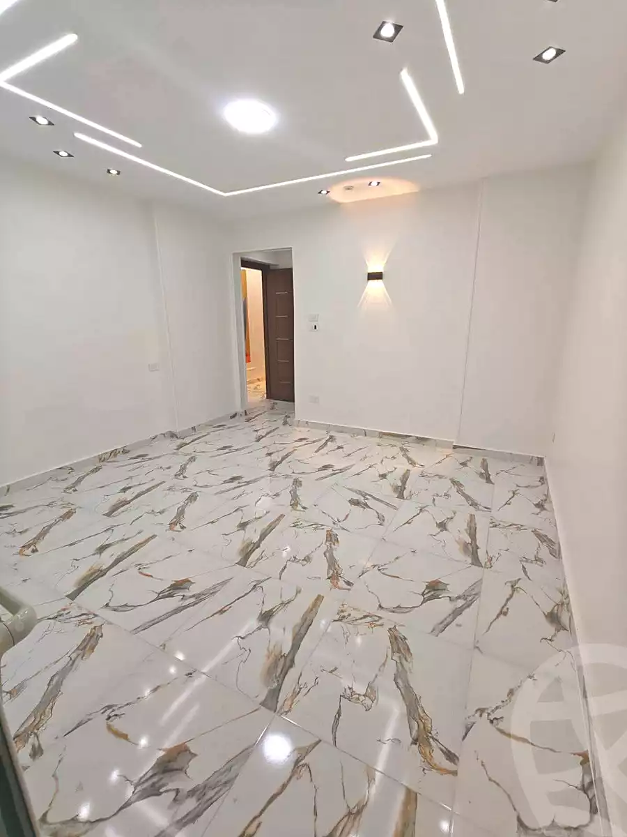 https://aqarmap.com.eg/ar/listing/6772651-for-sale-alexandria-el-asafra-l-sfr-bhry