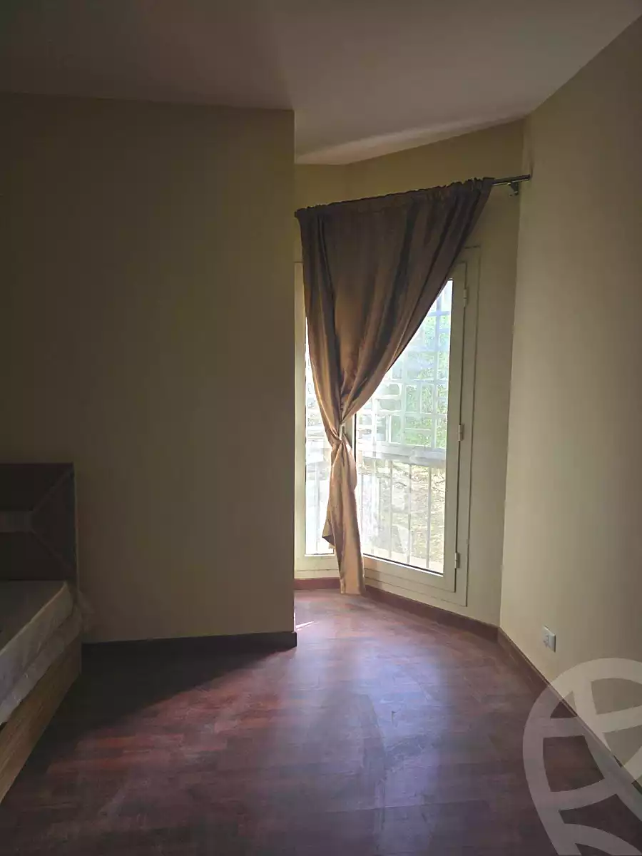 https://aqarmap.com.eg/ar/listing/6772736-for-rent-cairo-el-sheikh-zayed-city-compounds-dh-drys