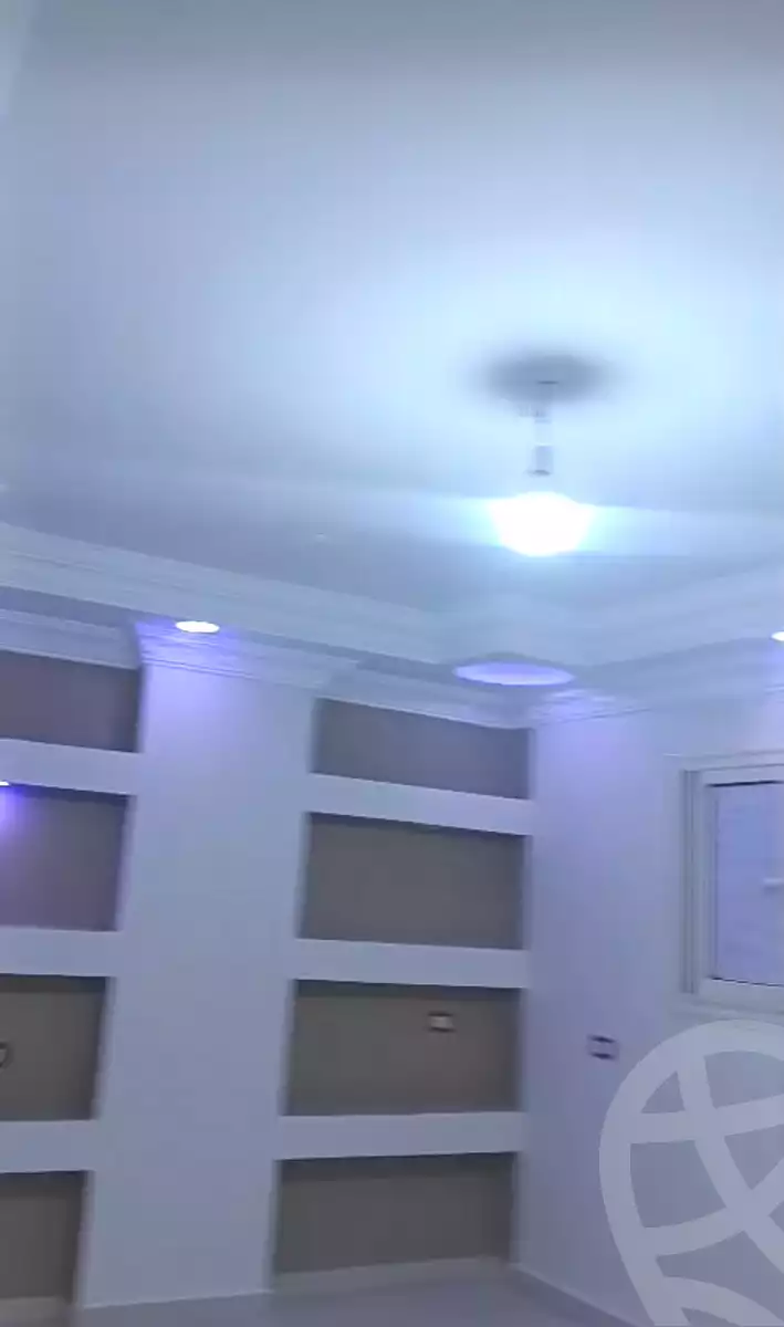 https://aqarmap.com.eg/ar/listing/6773023-for-sale-cairo-helwan-hadayek-helwan-nile-corniche-st