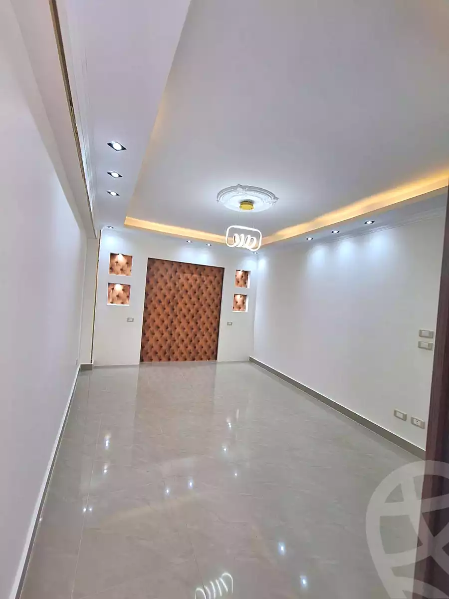 https://aqarmap.com.eg/ar/listing/6773059-for-sale-alexandria-sydy-bshr-sydy-bshr-bhry