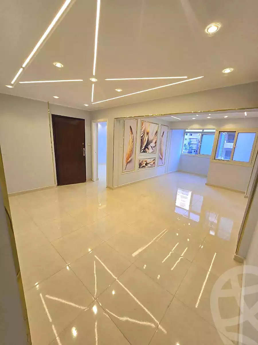 https://aqarmap.com.eg/en/listing/6773150-for-sale-alexandria-el-mandara-alex-el-mandara-bahri